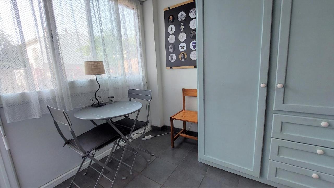 פרפיניין Chez Leslie Et Vincent : Logements Climatises Avec Parking Privatif מראה חיצוני תמונה