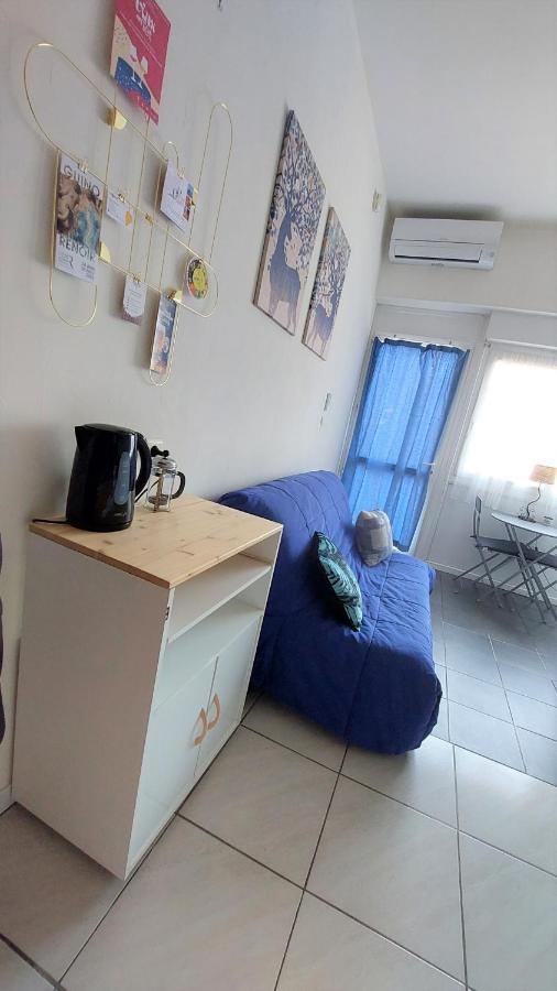 פרפיניין Chez Leslie Et Vincent : Logements Climatises Avec Parking Privatif מראה חיצוני תמונה