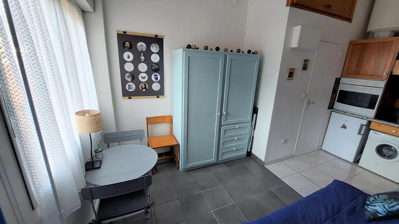פרפיניין Chez Leslie Et Vincent : Logements Climatises Avec Parking Privatif מראה חיצוני תמונה