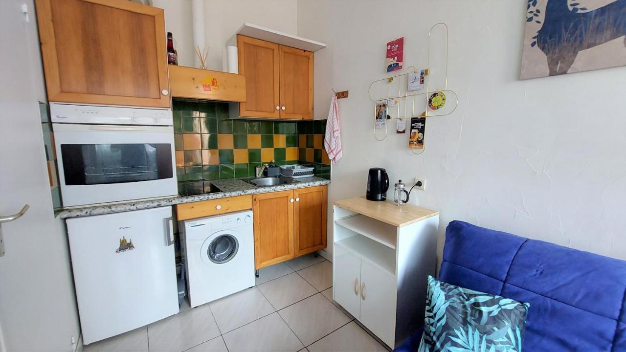 פרפיניין Chez Leslie Et Vincent : Logements Climatises Avec Parking Privatif מראה חיצוני תמונה
